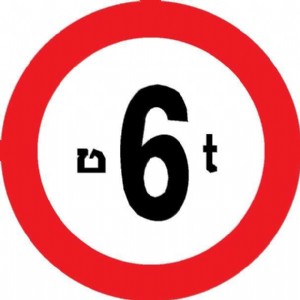 אסורה הכניסה לכל רכב, שמשקלו ... אסורה הכניסה לכל רכב, שמשקלו ...